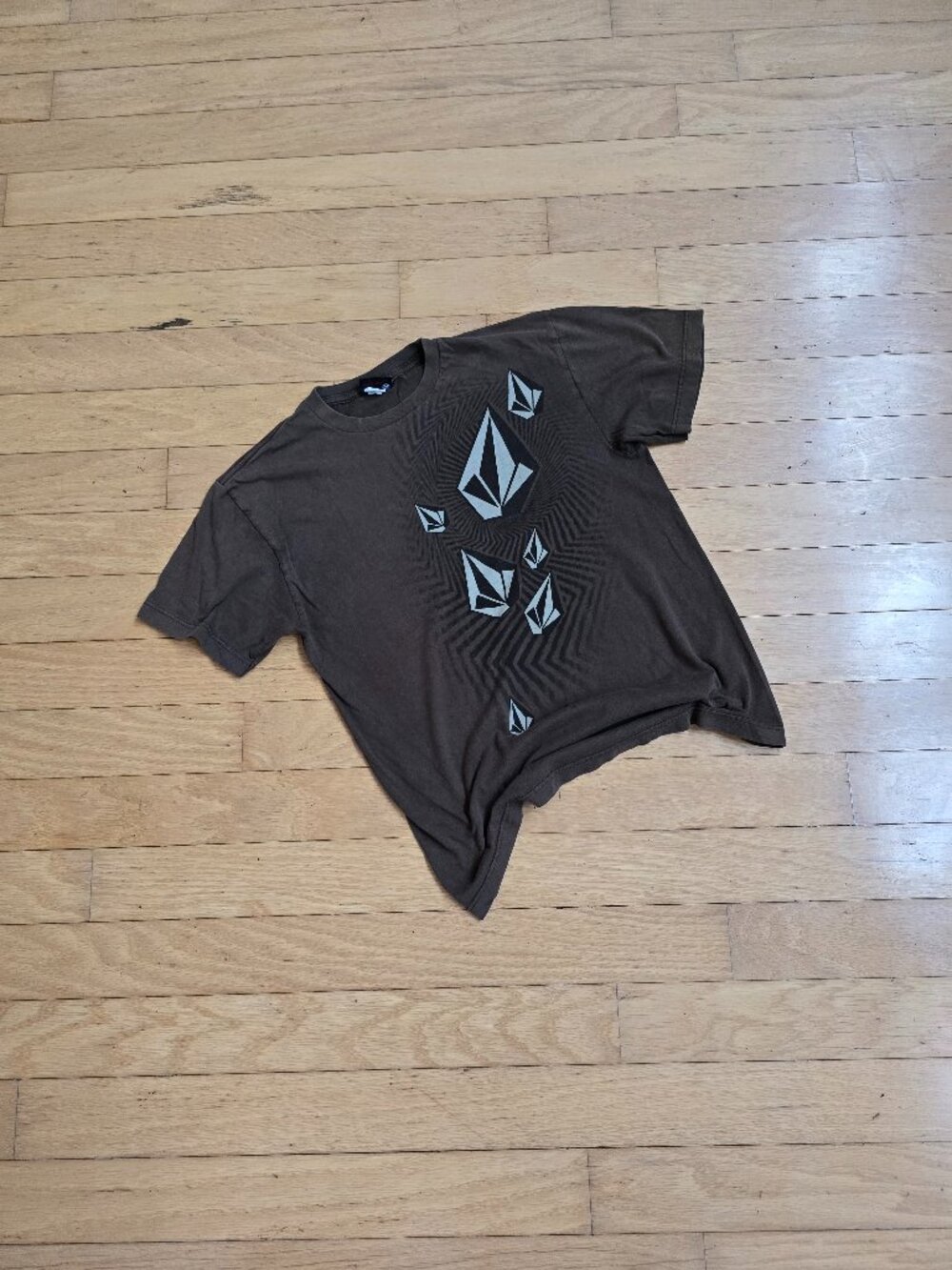 Vintage Y2K | Volcom Stone Brown Grunge Baby T-Shirt | WMS XS